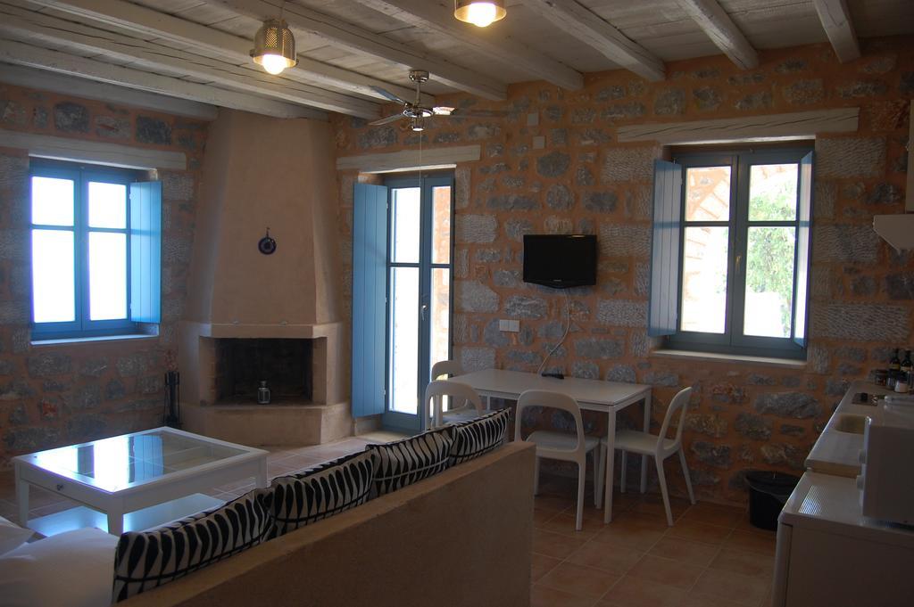 Philothea Guest House Mani Greece Mitziolena 外观 照片